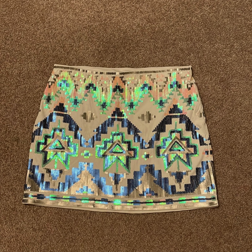 Express sequin skirt!